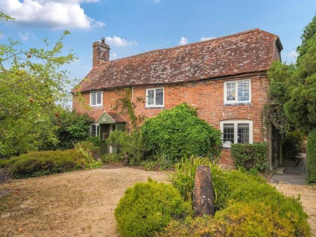 House for sale in Bolton Low Houses, Hampshire