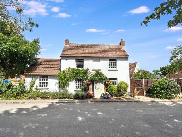 House for sale in Bedford