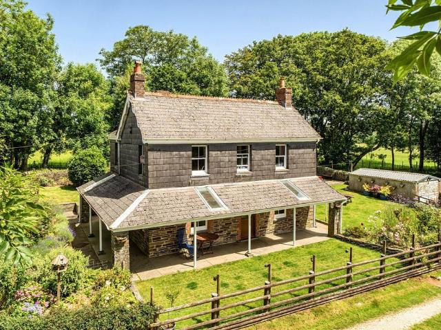 House for sale in Brandis Corner, Cornwall