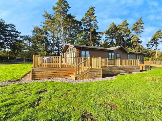House for sale in Escrick, North Yorkshire