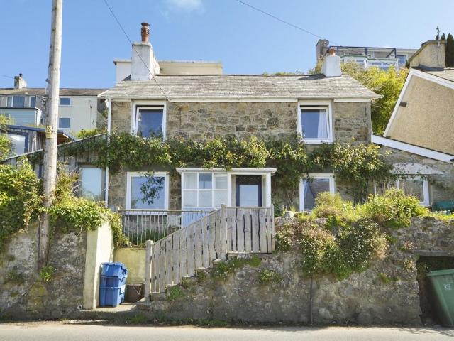 House for sale in Y Felinheli, Wales