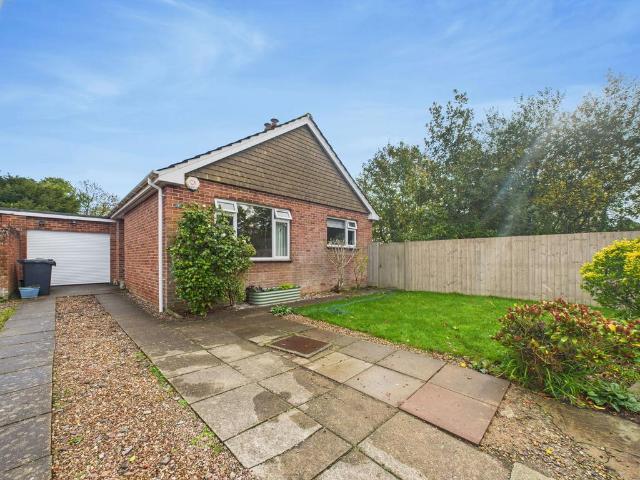 Bungalow for sale in Budlake, Devon