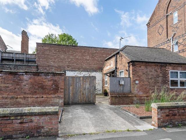 House for sale in Fishergate, High Field