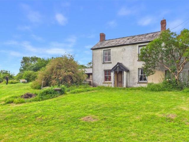 House for sale in Coughton