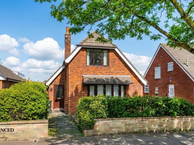 House for sale in Crossens, Sefton