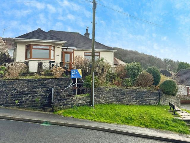 House for sale in Baglan