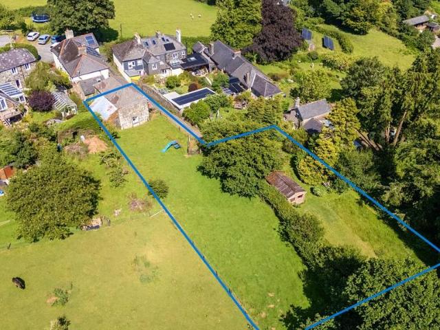 House for sale in Strode, Devon