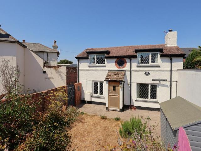 House for sale in Spring Vale, Hampshire