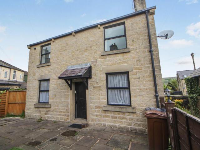 House for sale in Charlesworth, East Midlands