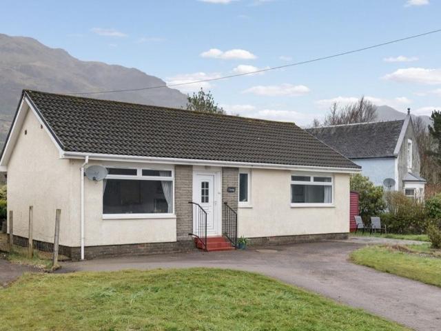 House for sale in Carrick Castle, Scotland