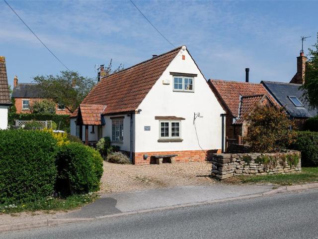 House for sale in Harby, Brentingby