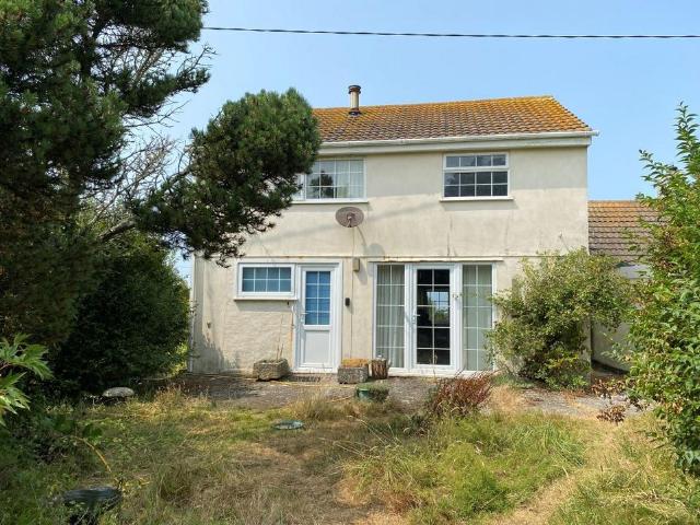 House for sale in St. Merryn, Cornwall