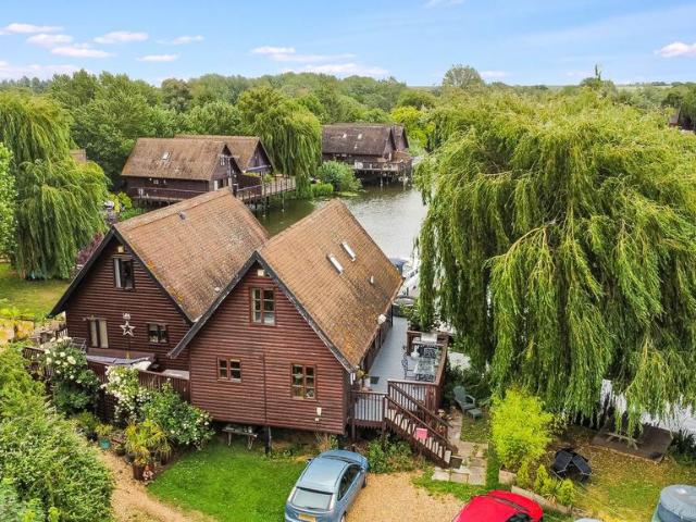 House for sale in Huntingdon, Cambridgeshire