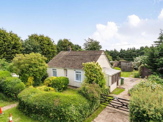 House for sale in Rhodes Minnis, Folkestone