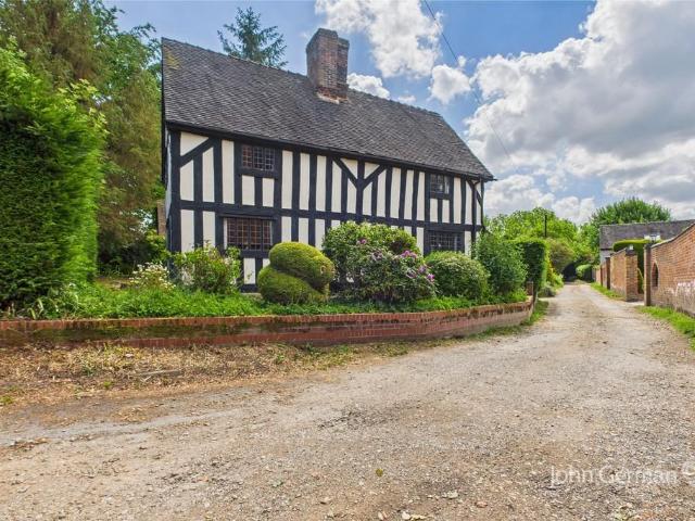 House for sale in Beamhurst, Staffordshire