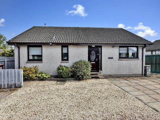 House for sale in Duffus, Scotland