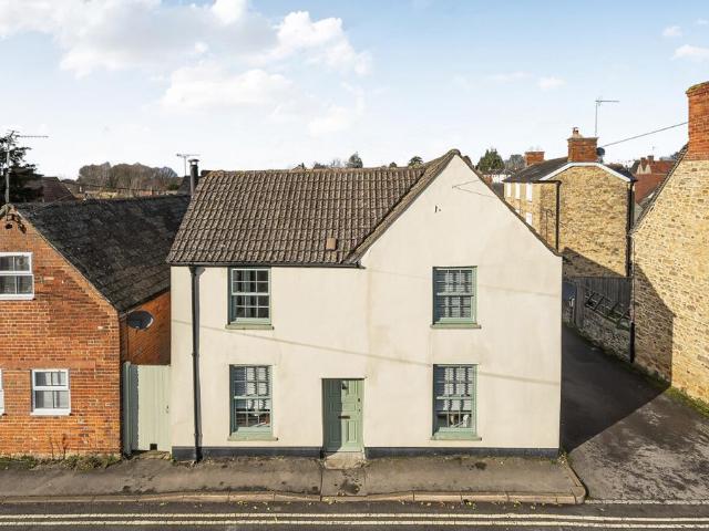 House for sale in Great Faringdon, Dromore