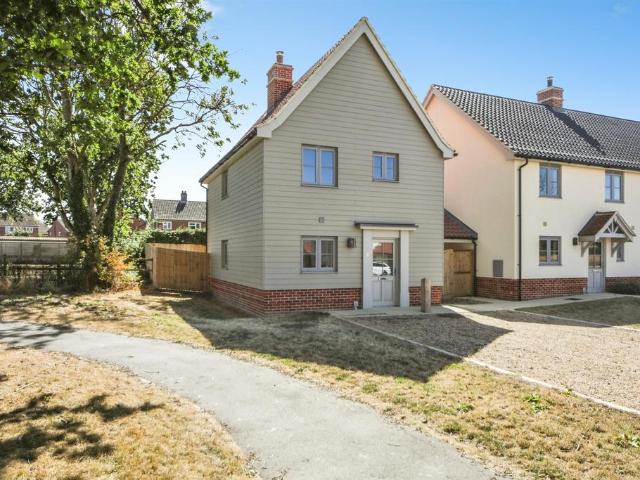 House for sale in Bedingfield, Suffolk
