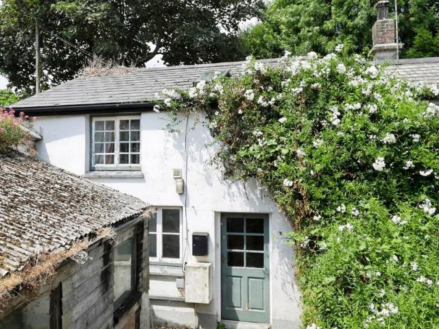 House for sale in Treneere, Penzance