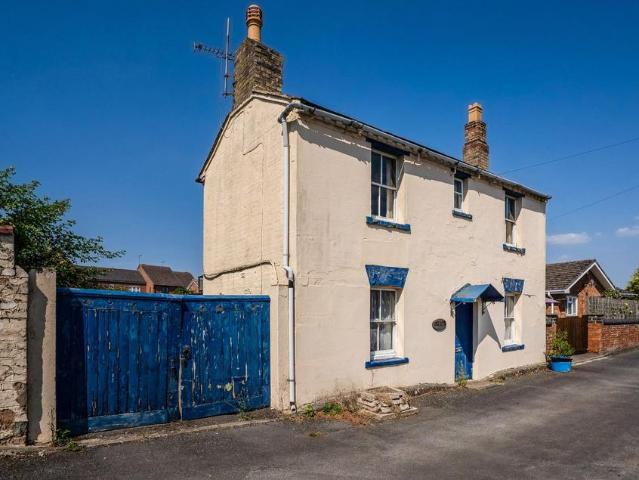 House for sale in Shipston on Stour, Alderminster
