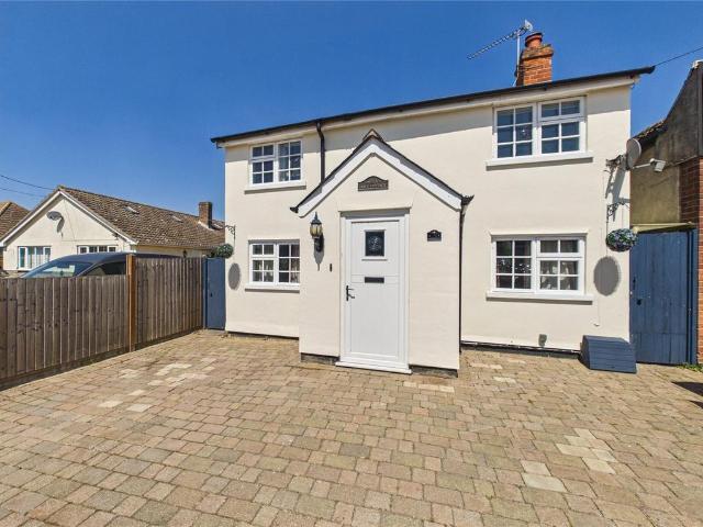House for sale in Weeley, Dale Hill