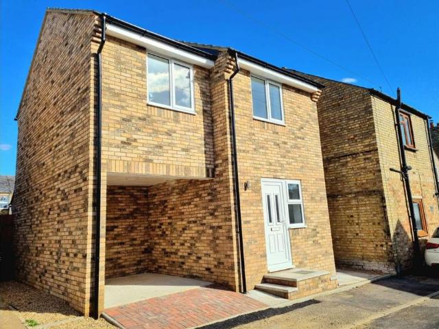 House for sale in Huntingdon