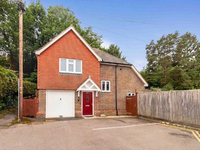 House for sale in Uckfield, Cross In Hand