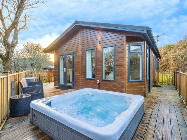 House for sale in Livermead