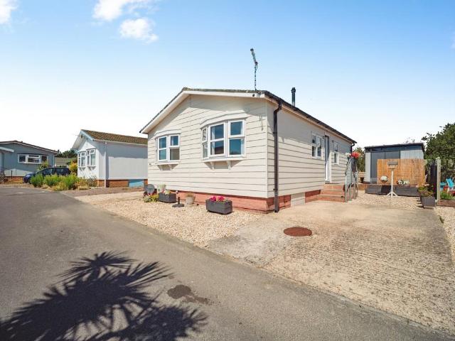 House for sale in Chickerell