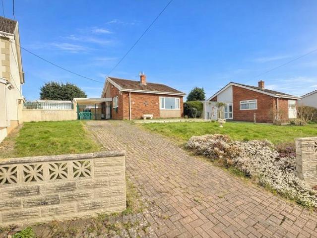 House for sale in Three Crosses, Wales