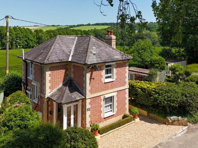 House for sale in Pimperne, Blandford