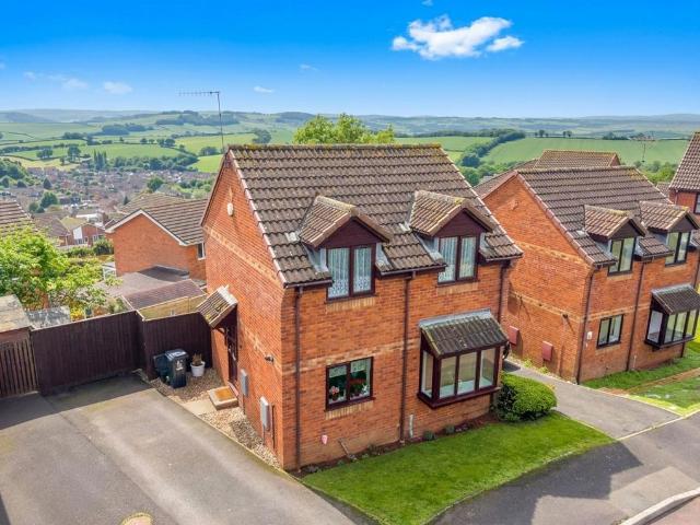 House for sale in Newton St Cyres, Devon