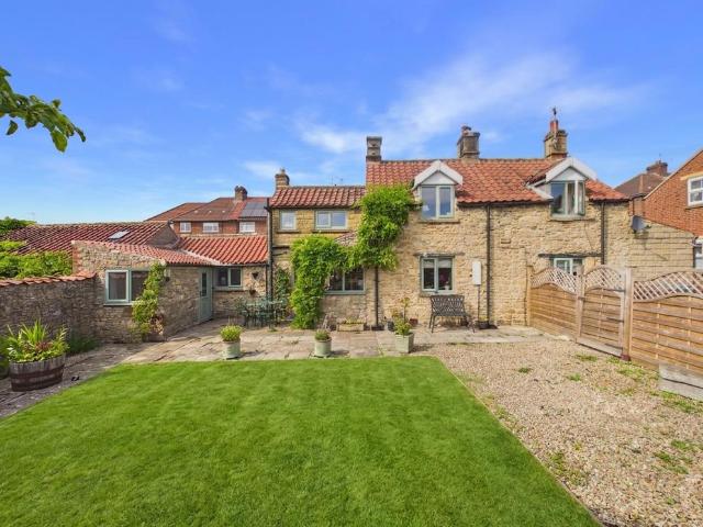 House for sale in Thornton-le-dale, North Yorkshire