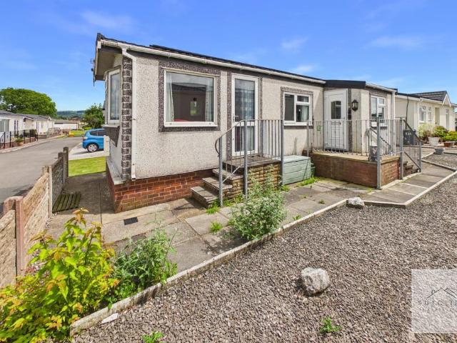 House for sale in Cabus, Lancashire