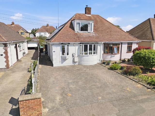 House for sale in Bedford