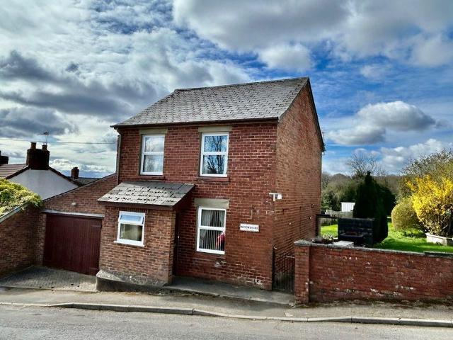 House for sale in Bromsberrow Heath, Gloucestershire
