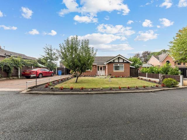House for sale in Woolston, Warrington