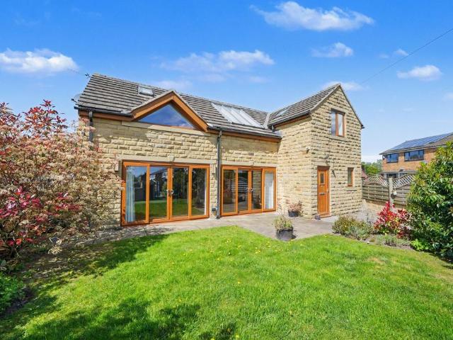 House for sale in London Park, Roberttown