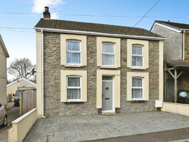 House for sale in Cwmamman, Glanaman