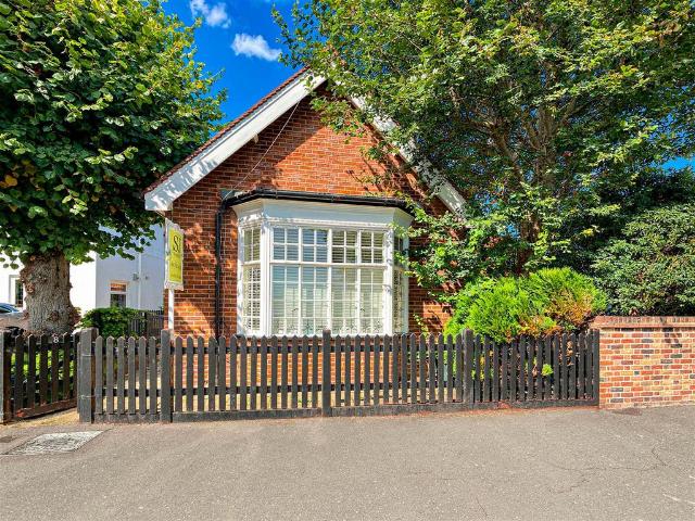 House for sale in Burnham-on-Crouch, Maldon