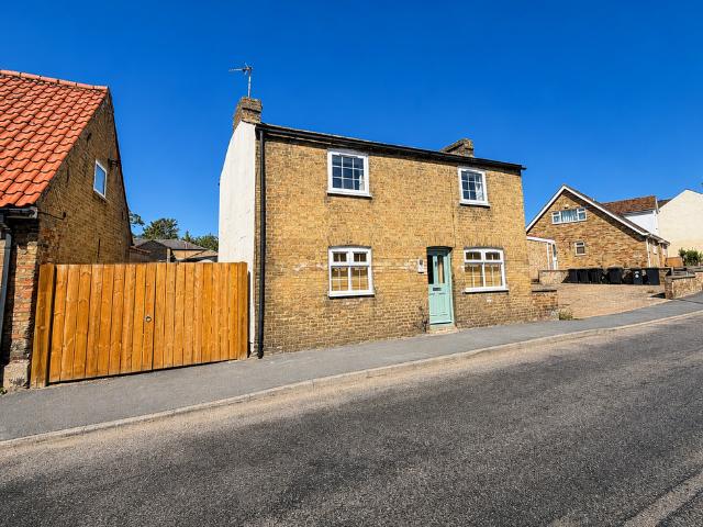 House for sale in Barway, Cambridgeshire