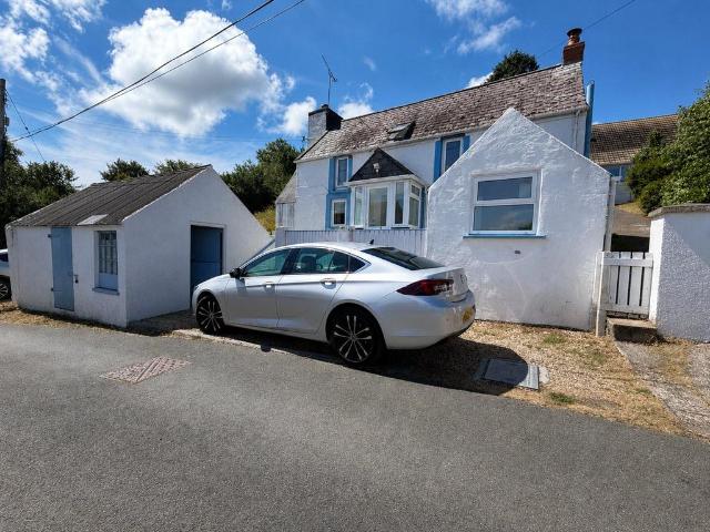 House for sale in St Ishmael's, Wales