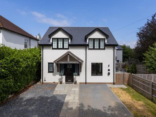 House for sale in St James, Sandown Park