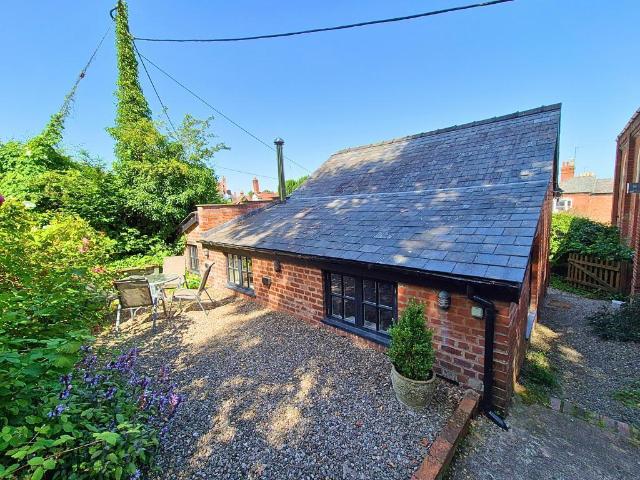 House for sale in Pembridge