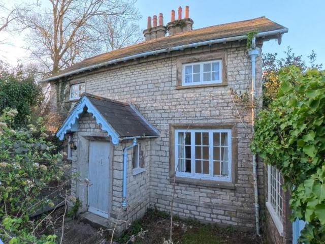 House for sale in Fordington, East Dorset