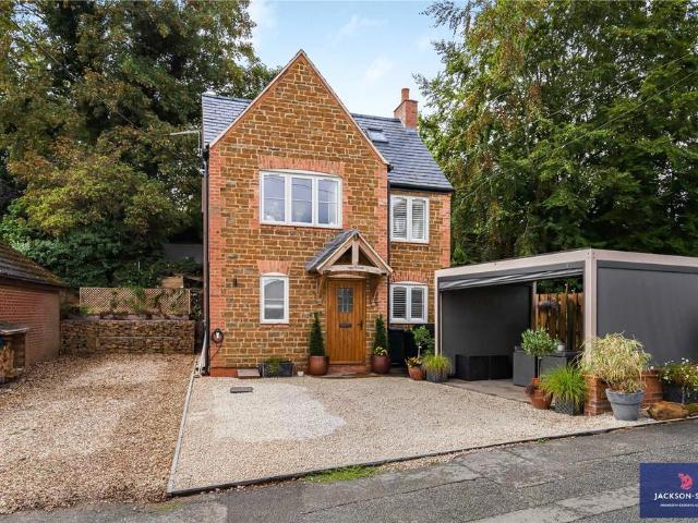 House for sale in Holcot, Northamptonshire