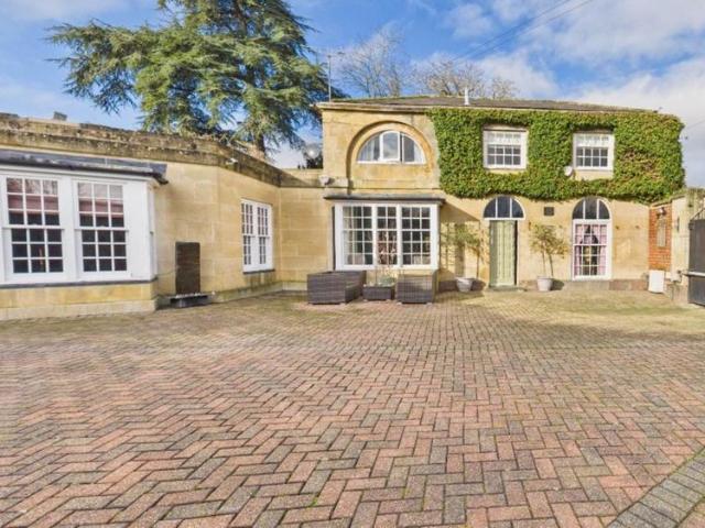House for sale in Theale, West Berkshire