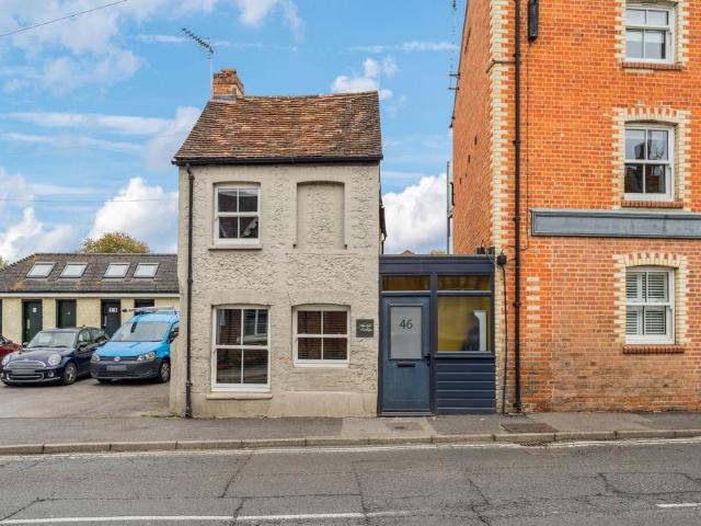 House for sale in Berrick Salome, Oxfordshire