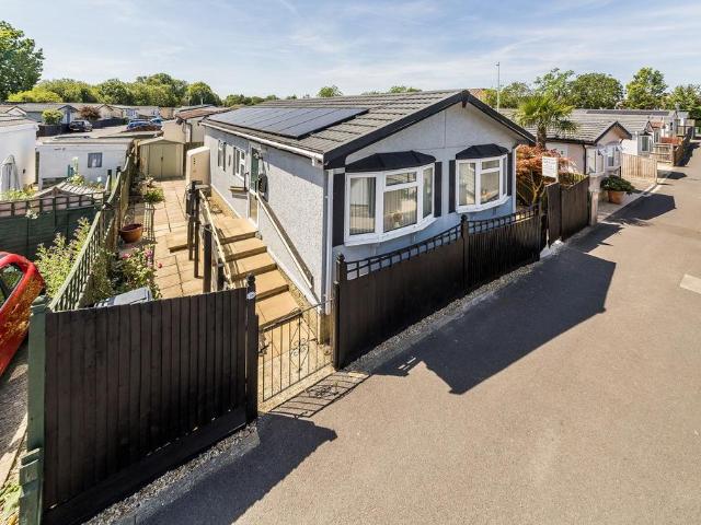 House for sale in Berrick Salome, Oxfordshire