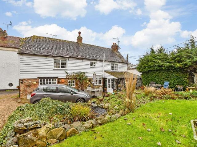 House for sale in Herne and Broomfield, The Bridge